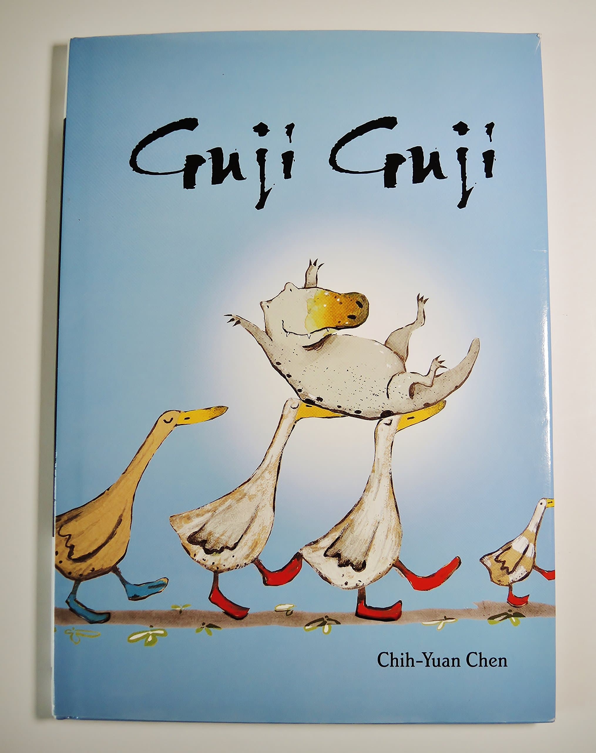 Guji Guji by Chih-Yuan Chen